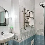 санаторій кришталевий палац 4 корпус Hotel Truskavets