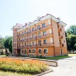 санаторій кришталевий палац 4 корпус Hotel 4*