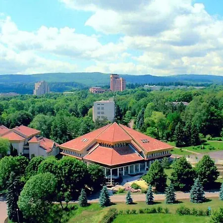 Hotel санаторій кришталевий палац 4 корпус 4*