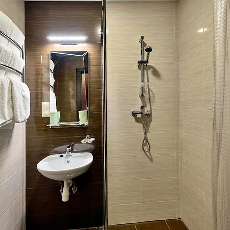 Hotel санаторій кришталевий палац 4 корпус