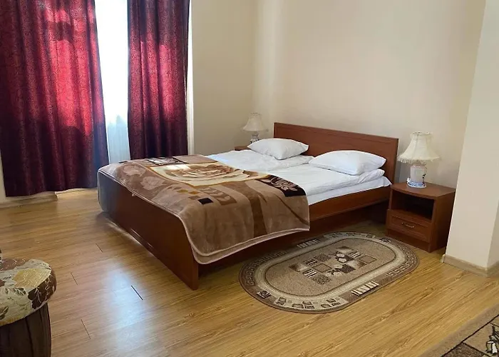 Отель санаторій кришталевий палац 4 корпус Трускавец