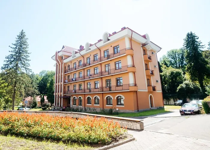санаторій кришталевий палац 4 корпус Отель 4*