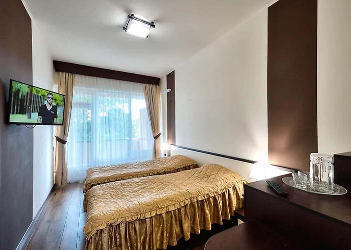 санаторій кришталевий палац 4 корпус تريسكافيتس