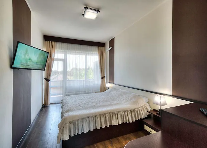 санаторій кришталевий палац 4 корпус 4* تريسكافيتس