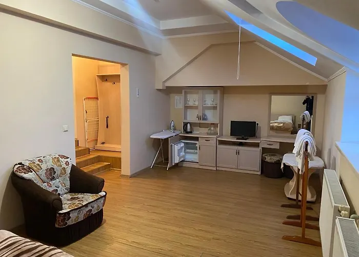 فندق санаторій кришталевий палац 4 корпус تريسكافيتس